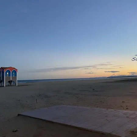 Sandilou Les Petits Bonheurs Hébergement de vacances Sigean